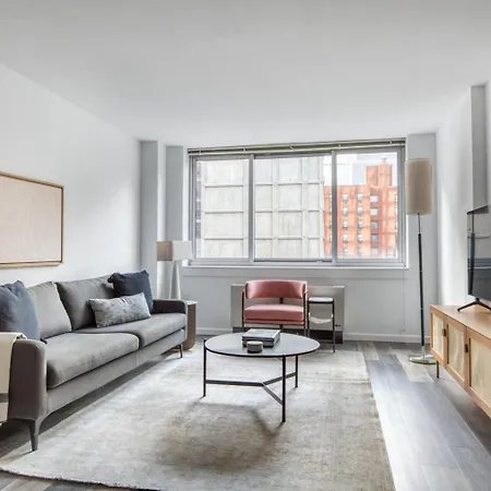 Les 1Br W Elevator Wd Nr Green Space Nyc-1316